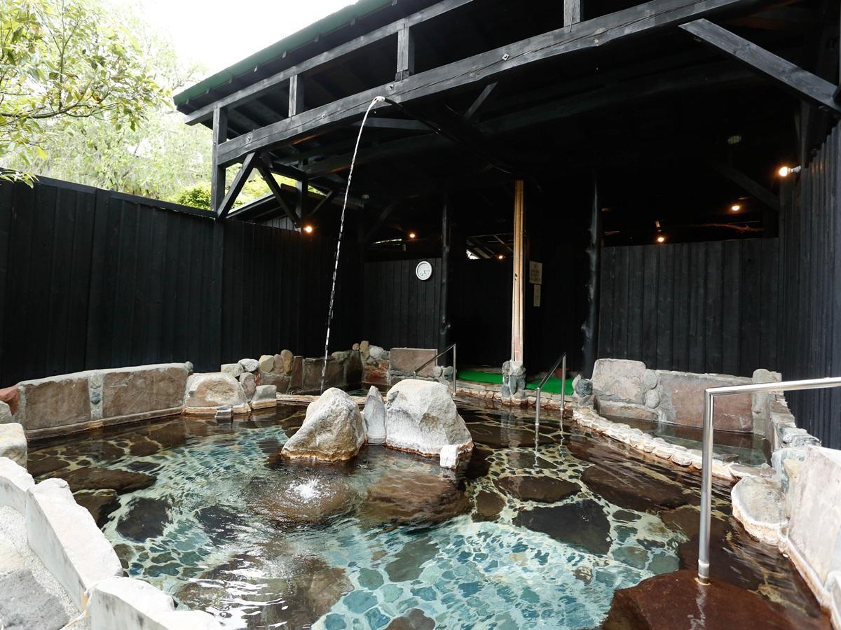 源泉掛け流しの宿albergo湯楽 Yugawara Eksteriør billede